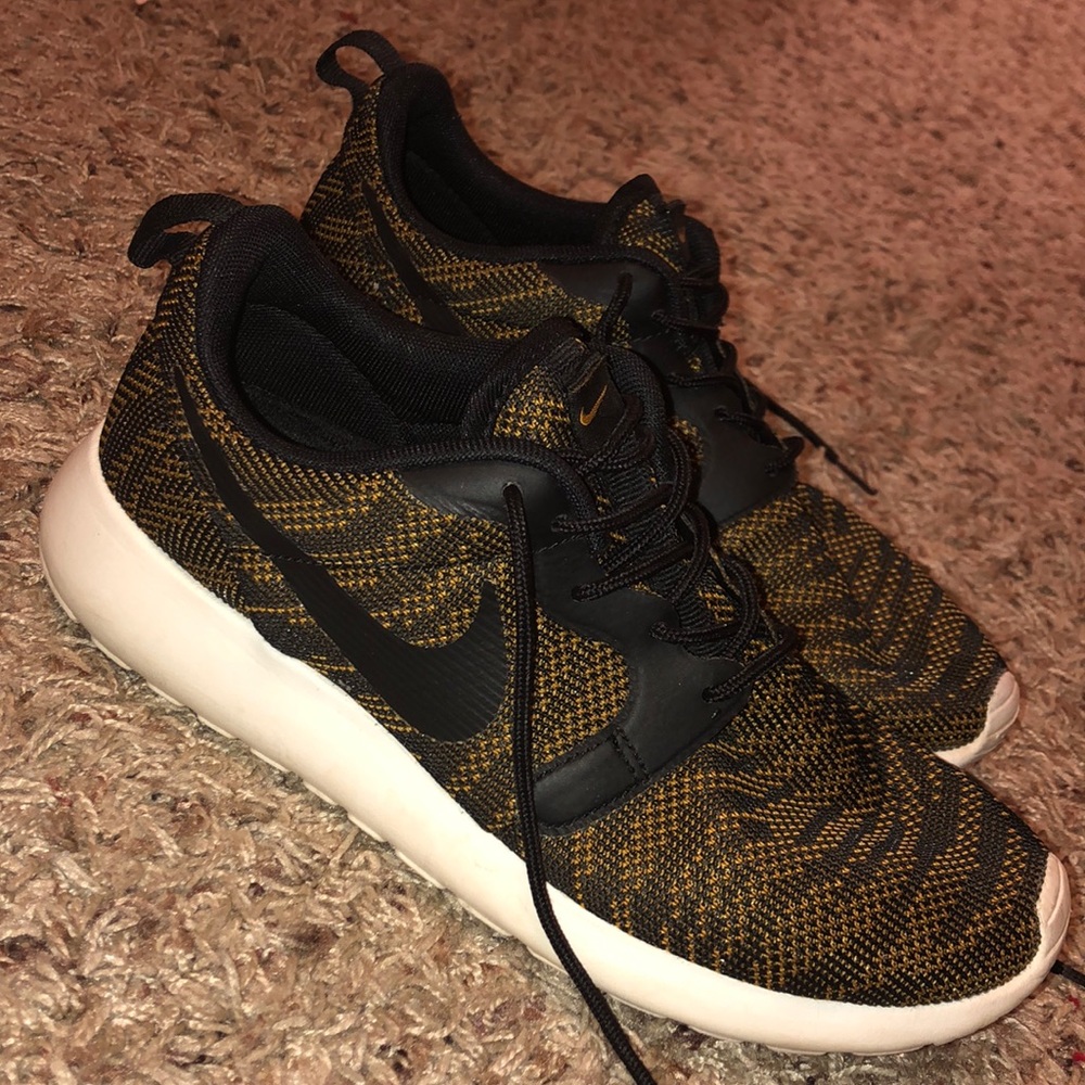 Women’s Nikes